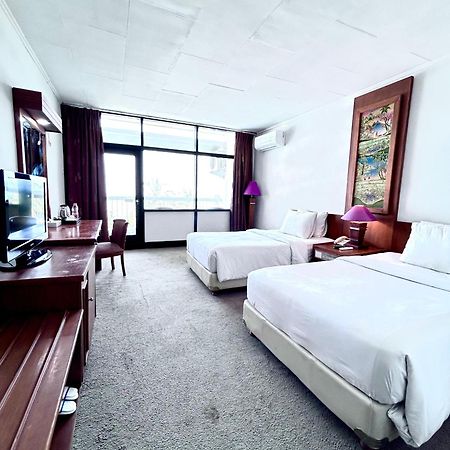 Grand Inna Samudra Beach Cimaja Exterior photo